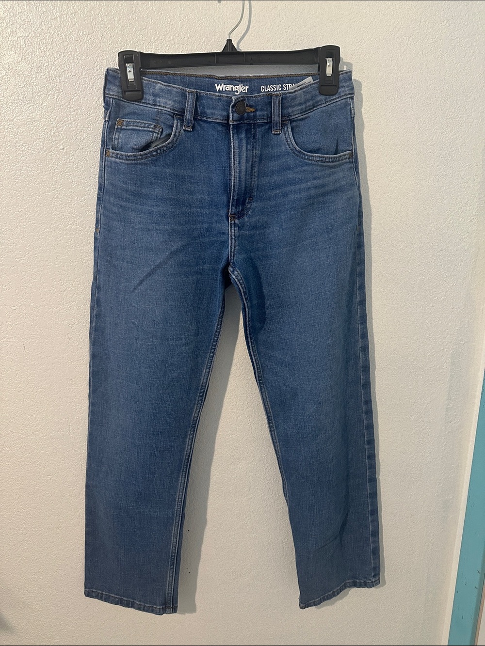 Wrangler boyStraight Jeans in Classic Blue Denim